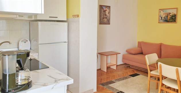 Apartment Devcic – 40 m from Sea