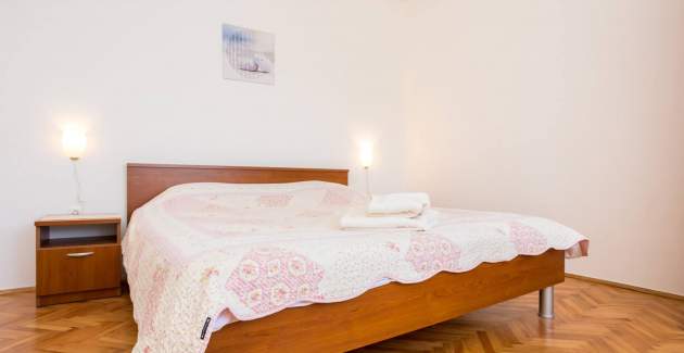 Apartment Andjelko – Sea View, 60 m from Sea