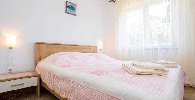 Apartment Andjelko – Sea View, 60 m from Sea