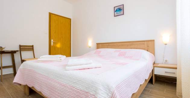 Apartment Andjelko – Sea View, 60 m from Sea