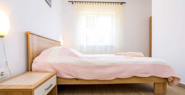 Apartment Andjelko – Sea View, 60 m from Sea