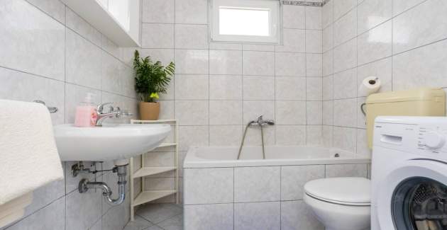 Apartment Andjelko – Sea View, 60 m from Sea