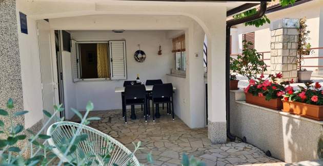 Apartman Beaković – 40 m od mora