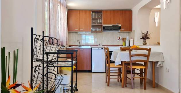 Apartman Beaković – 40 m od mora