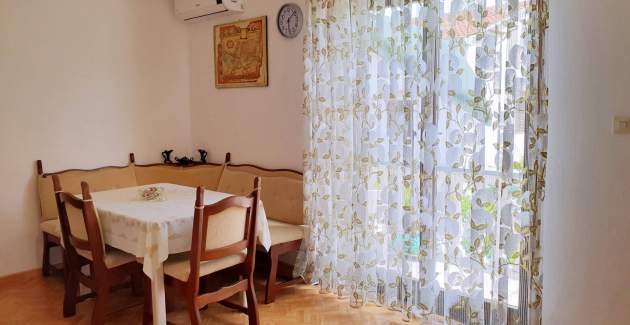 Apartment Bijelic A4 – Balcony