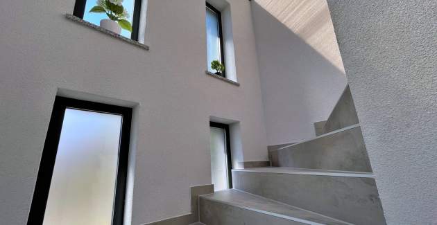 Luxury Apartment Bonum 1 – Sea View & Balcony