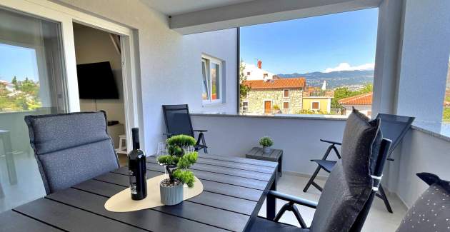 Luxury Apartment Bonum 2 – 130 m from the Sea