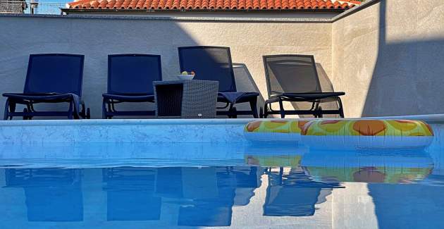 Luxury Apartment Bonum 3 – Private Pool