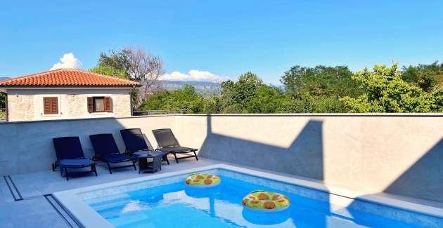 Luxury Apartment Bonum 3 – Private Pool