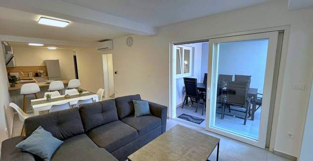 Luxury Apartment Bonum 3 – Private Pool