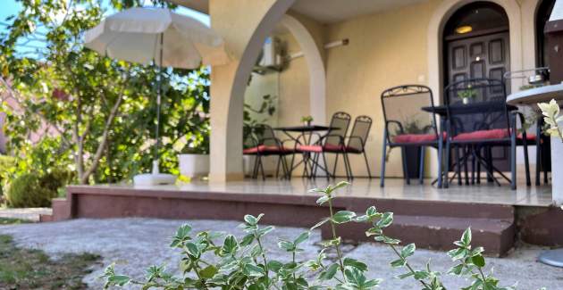 Apartment Brebric 1 – 500 m from Sea