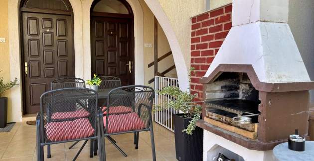 Apartment Brebric 2 – 500 m from the Sea