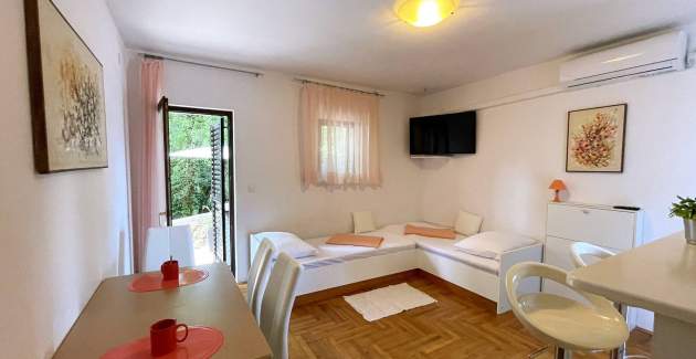 Apartment Brebric 2 – 500 m from the Sea