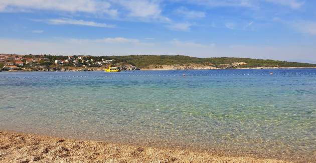 Apartment Tiha Lili 1 – 10 m from Beach, Sea View