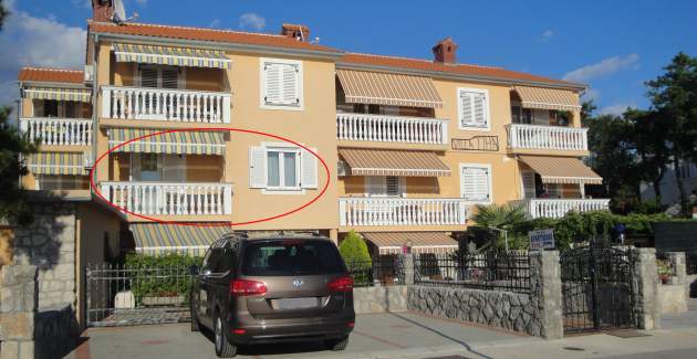 Apartment Tiha Lili 1 – 10 m from Beach, Sea View