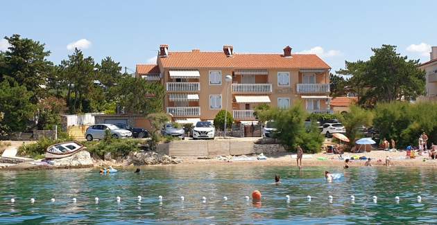 Apartment Tiha Lili 2 – 10 m from the Beach, Sea View