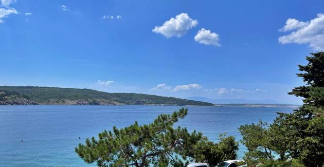 Apartment Tiha Lili 3 – 10 m from the Beach, Sea View