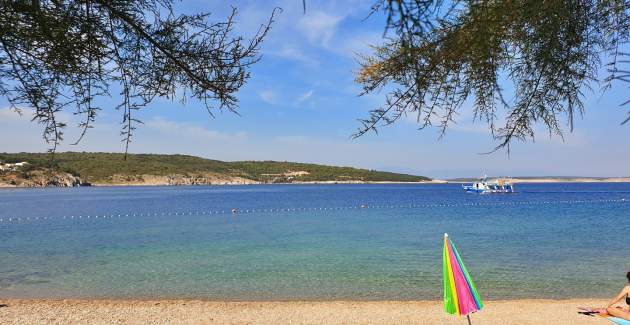 Apartment Tiha Lili 3 – 10 m from the Beach, Sea View