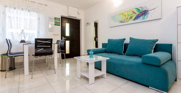 Apartment Zeljko A4 with Pool &Terrace