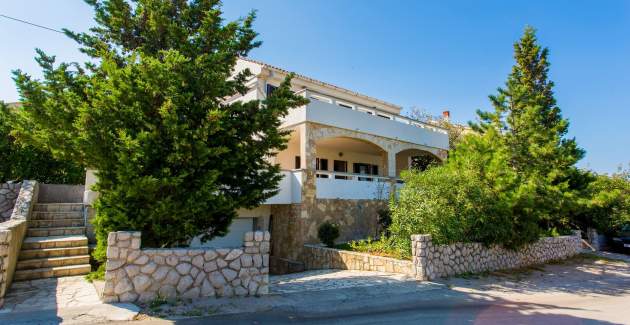 Apartment Zeljko A4 with Pool &Terrace