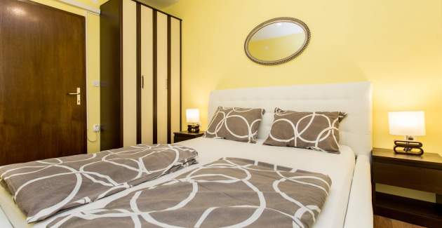 Apartment Zeljko A4 with Pool &Terrace