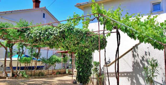 Apartment Dragica A4 – Sea View and Balcony