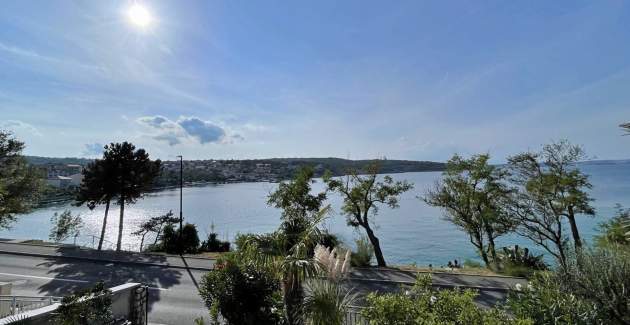 Apartment Gorisek 1 – Seafront, Sea View