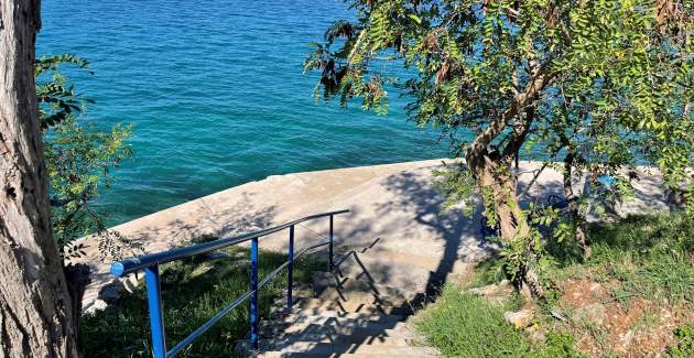 Apartment Gorisek 1 – Seafront, Sea View