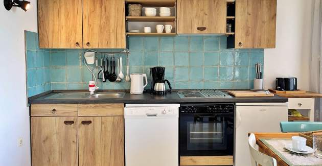 Apartment Gorisek 2 – Seafront, Sea View