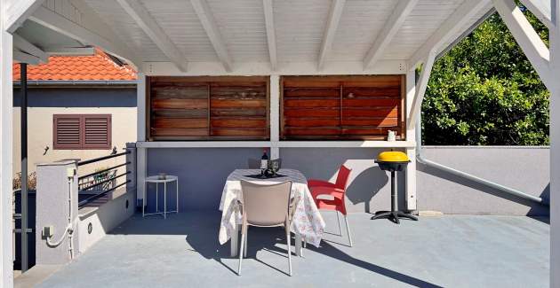 Apartment Gorisek 2 – Seafront, Sea View