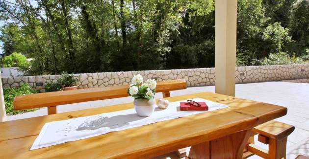 Apartman Ivanka A4 – 180 m od mora