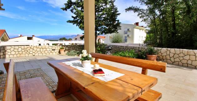 Apartman Ivanka A4 – 180 m od mora