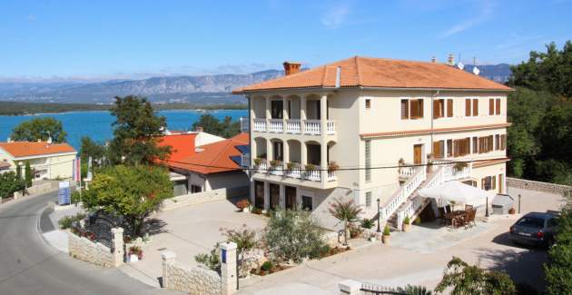 Apartman Ivanka A4 – 180 m od mora