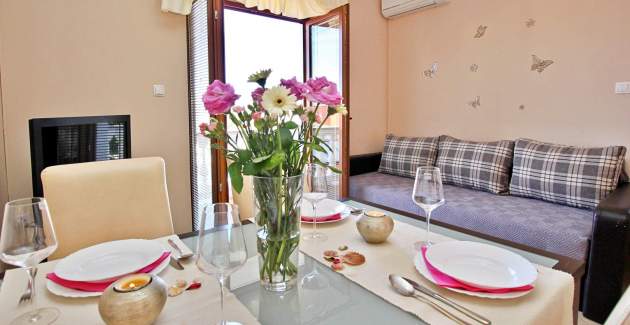 Apartment Ivanka A6 – Balcony and Sea View