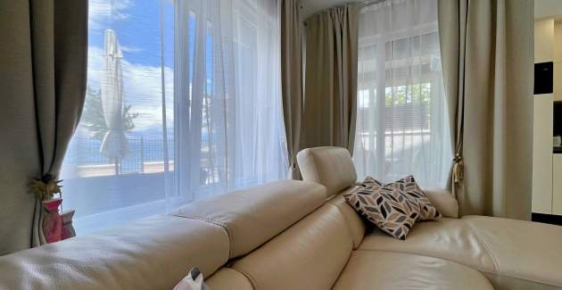 Apartment SeaLuxe – Hot Tub and Sea View