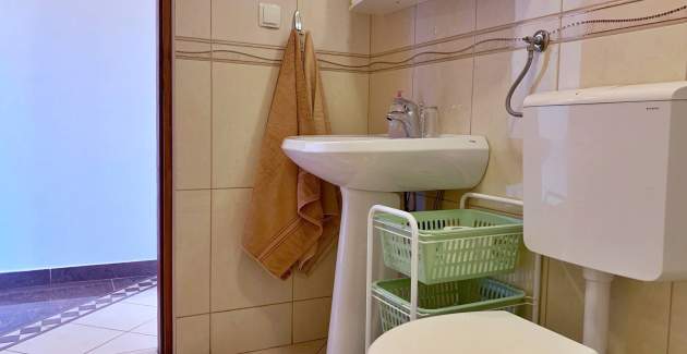 Apartment Koraljka 2 – Sea View