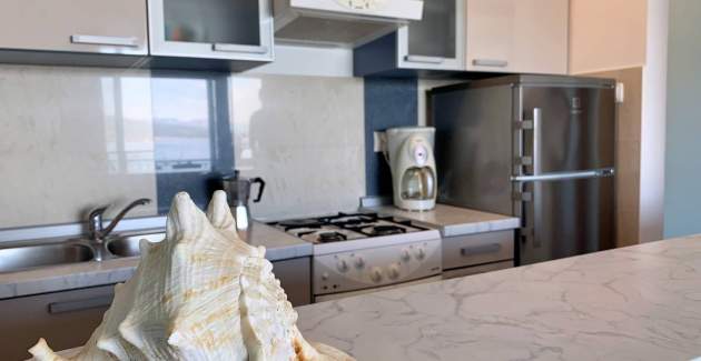 Apartment Koraljka 3 – Sea View