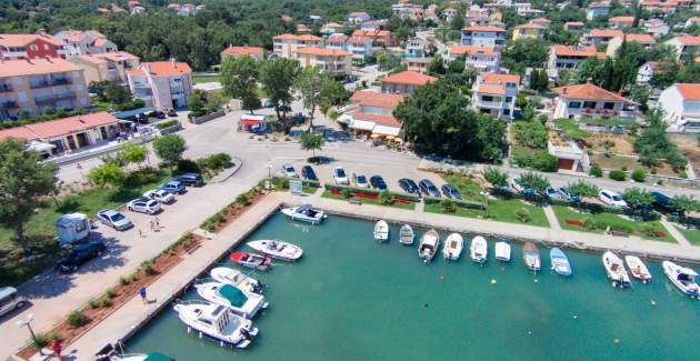 Apartment Sally – 100 m from Sea