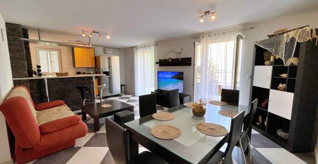 Apartment Sally – 100 m from Sea