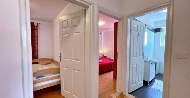 Apartment Sally – 100 m from Sea