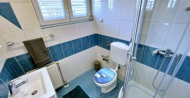 Apartman Neptun 2 – pogled more, 20 m od mora