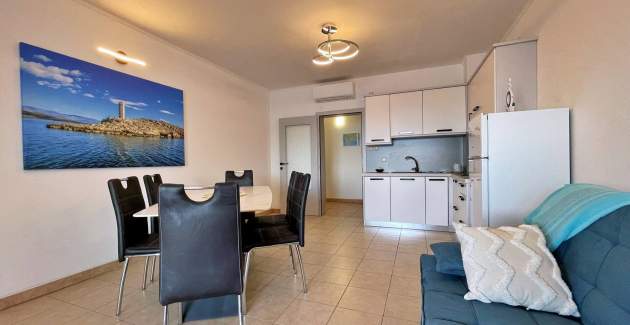 Apartman Neptun 2 – pogled more, 20 m od mora