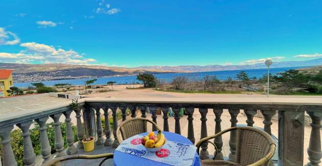 Apartman Neptun 3 – 20 m od mora