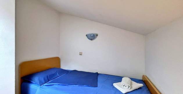 Apartman Neptun 4 – potkrovlje, 20 m od mora