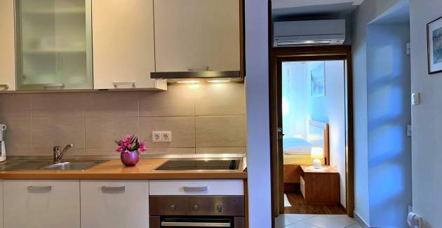 Apartment Nevenka 2 – 70 m from the Sea