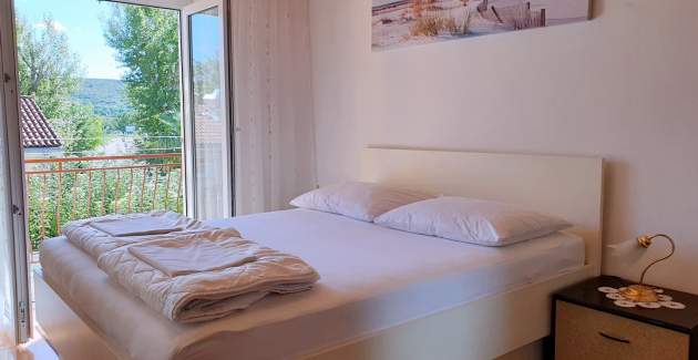 Apartment Nevenka 3 – Sea View, 70 m from Sea