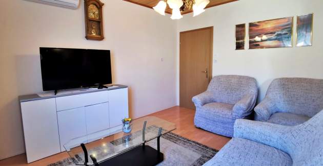 Apartment Nevenka 3 – Sea View, 70 m from Sea