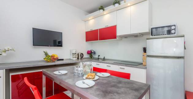 Apartment Presker – Sea View and Balcony