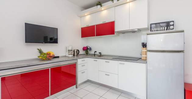 Apartment Presker – Sea View and Balcony