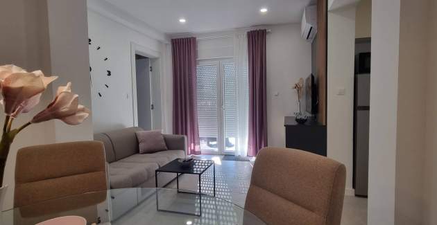 Apartment Punta Silo B3 – Pool and Sea View